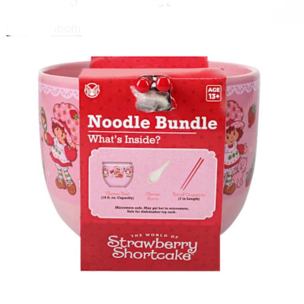 VINTAGE VIBES! Strawberry Shortcake Ramen Bowl Set - Picture 2 of 9